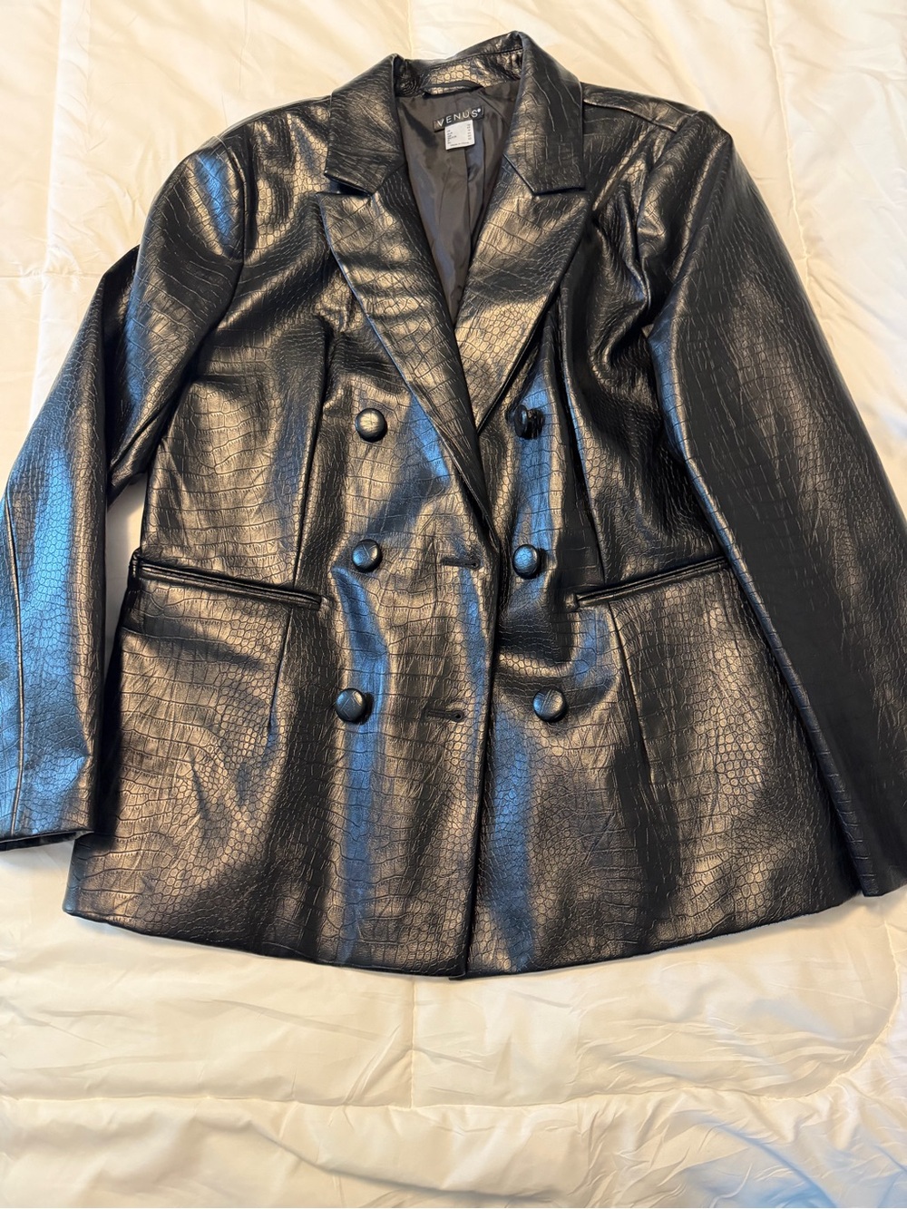 VENUS Black Croc-Embossed Double-Breasted Faux Leather Blazer
